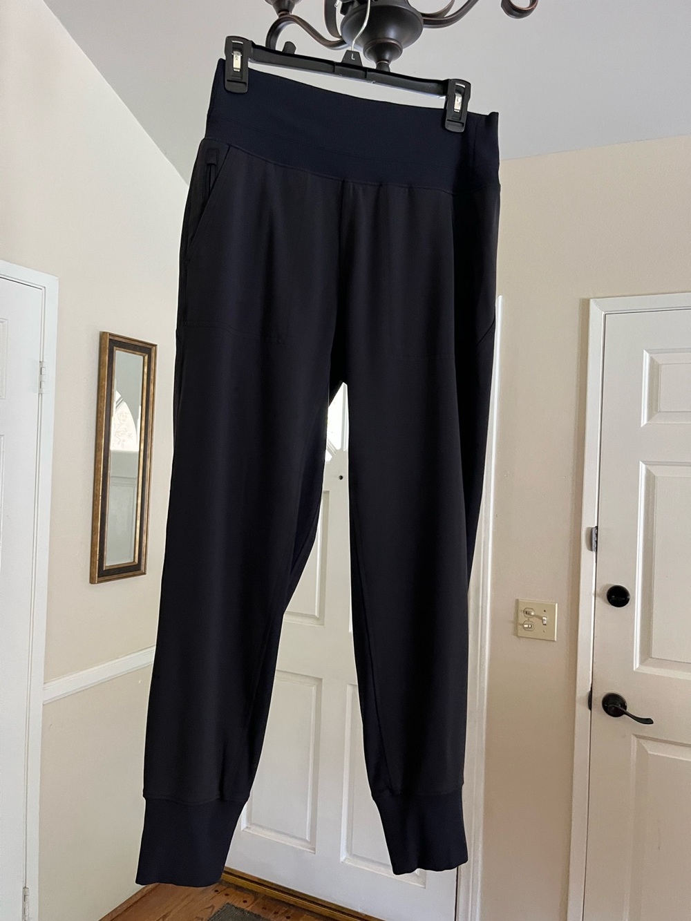 Athleta Venice Jogger Black Size S Ribbed Waist Zip Pocket Pants